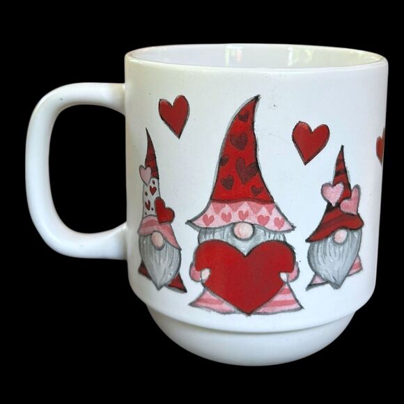 BELLE MAISON 'Gnome Heart' Coffee Tea Cocoa Mug 16 oz. - Picture 4 of 9